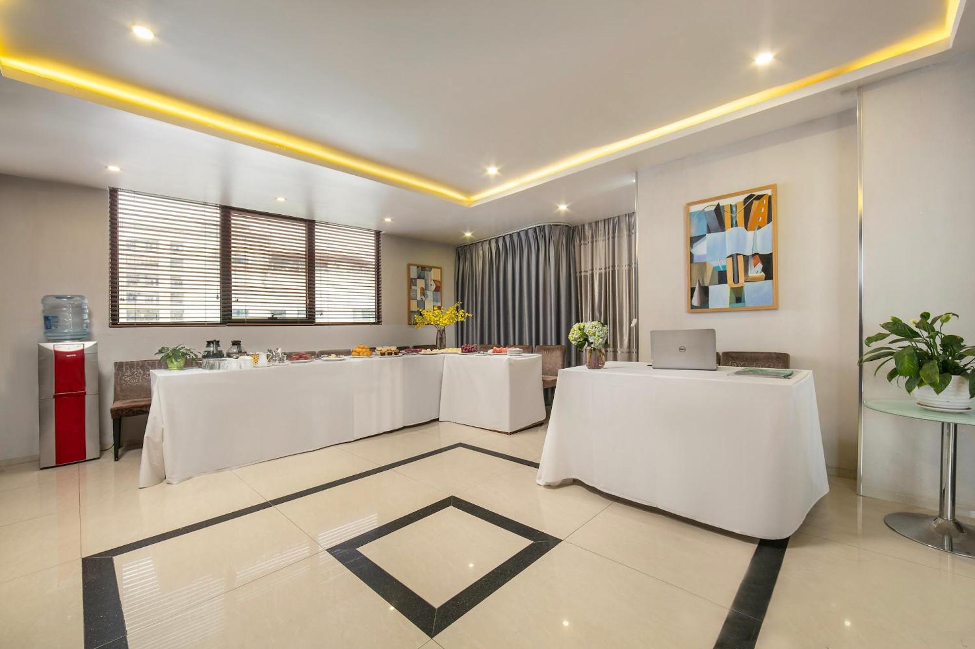 Parkside Sunline Hotel Ханой Экстерьер фото