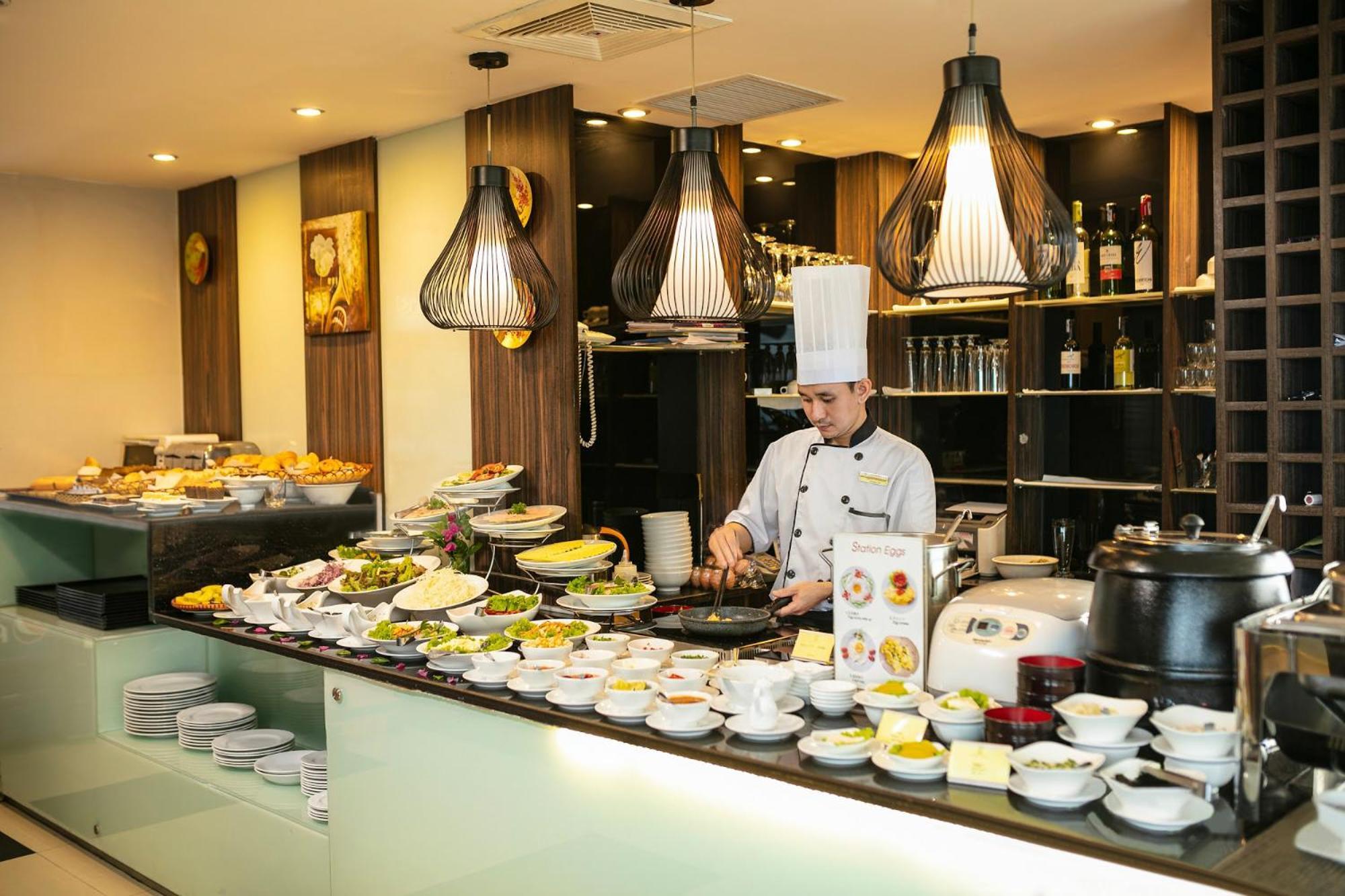 Parkside Sunline Hotel Ханой Экстерьер фото