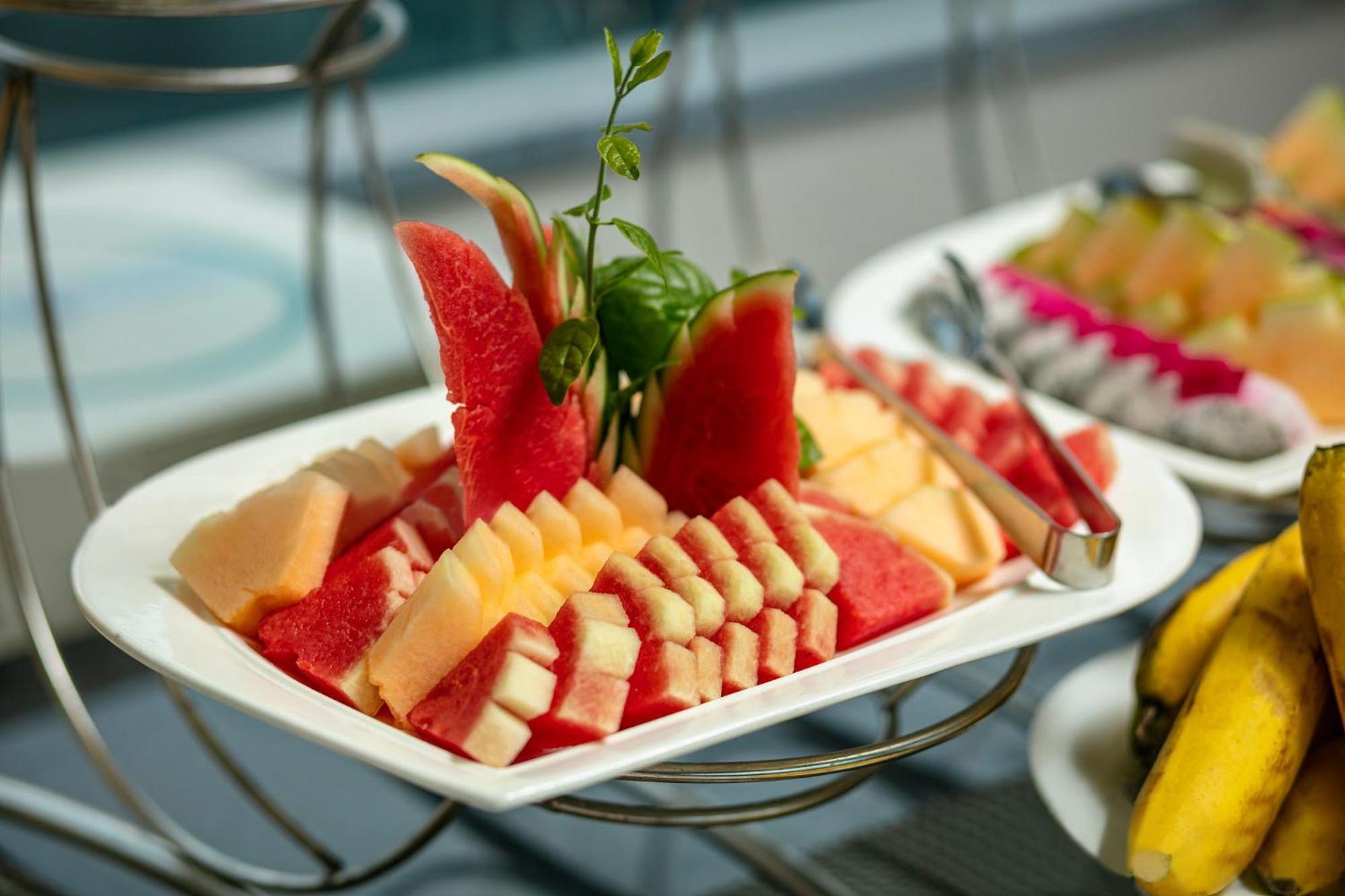 Parkside Sunline Hotel Ханой Экстерьер фото