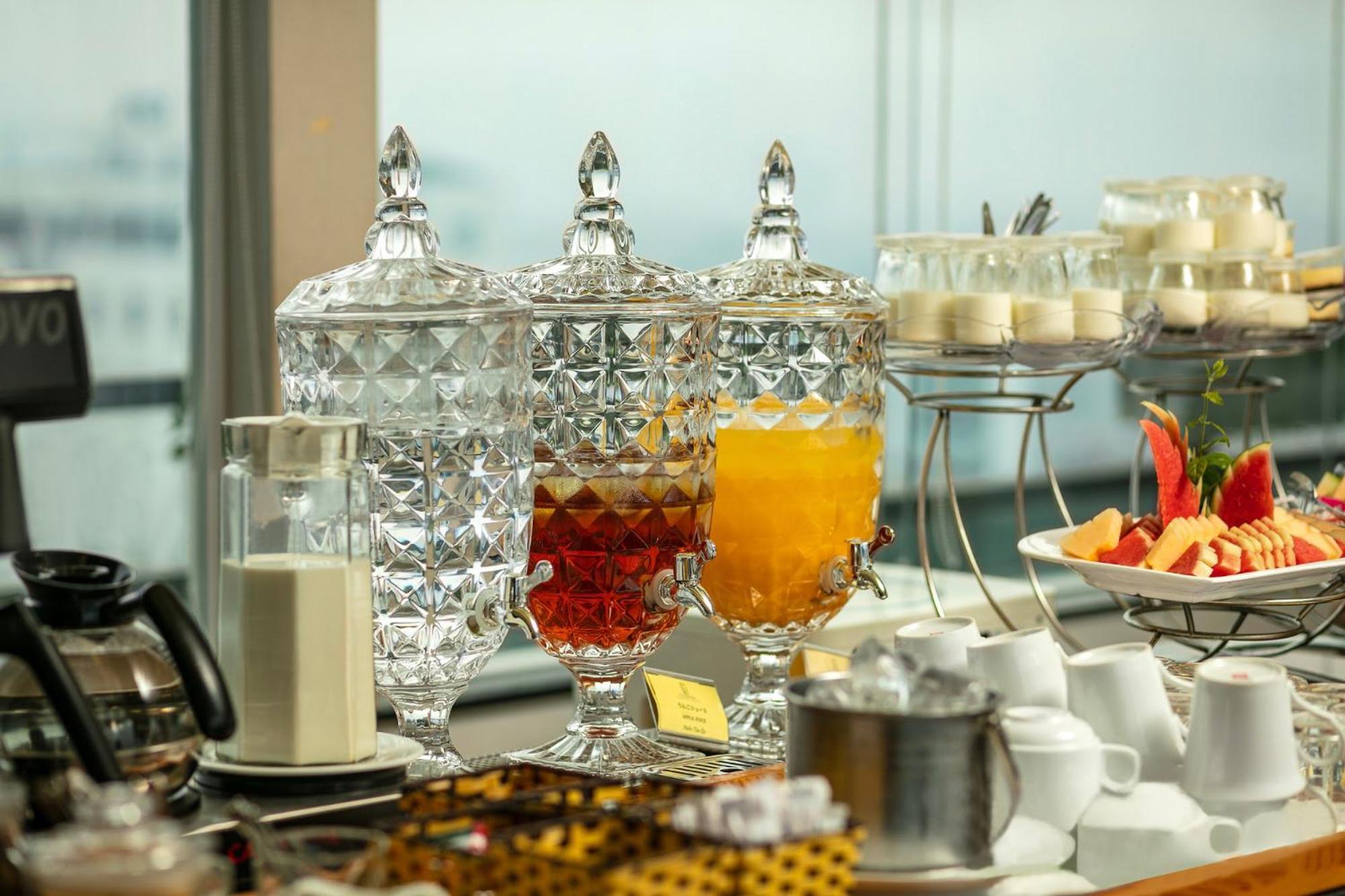 Parkside Sunline Hotel Ханой Экстерьер фото